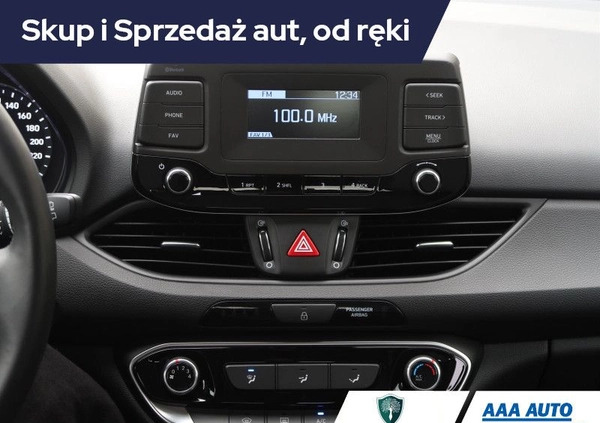 Hyundai I30 cena 66000 przebieg: 22452, rok produkcji 2022 z Gorzów Śląski małe 352